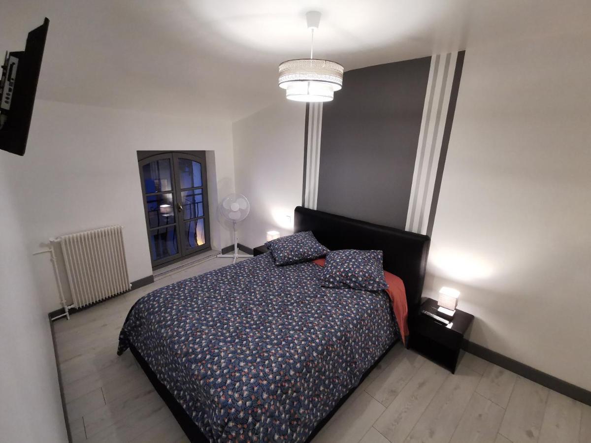 Appartement Cosy Entierement Equipe 洛特河畔的维伦纽夫 外观 照片