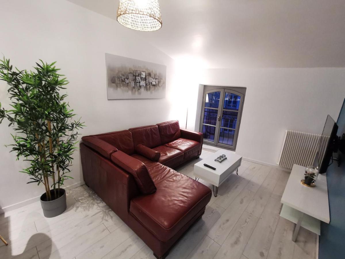 Appartement Cosy Entierement Equipe 洛特河畔的维伦纽夫 外观 照片